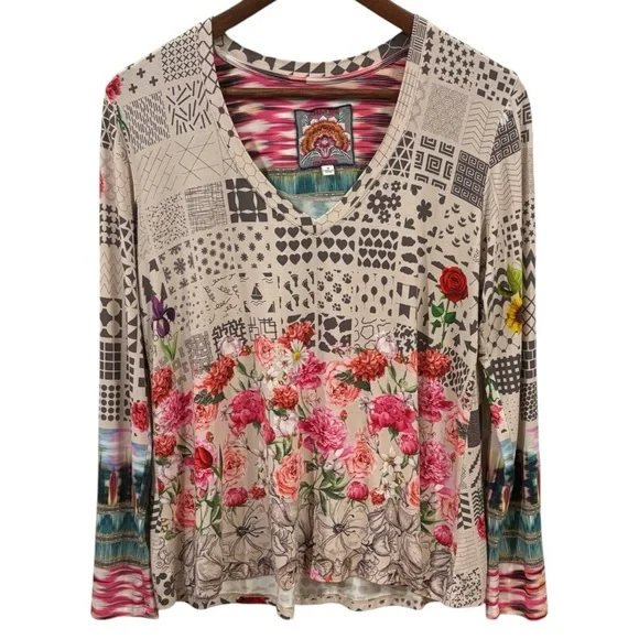 Johnny Was Mystery Print Ladies V-Neck Long Sleeves Boho Sz Small - Picture 3 of 10